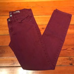 NY&Co. Skinny Jean